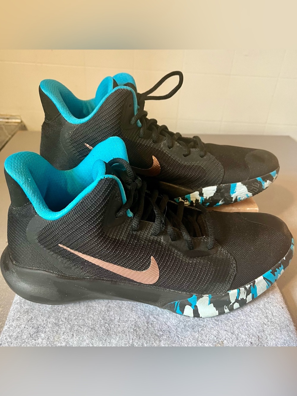 Nike Precision III Basketball Shoes Sz 8 US Black & Blue Camo